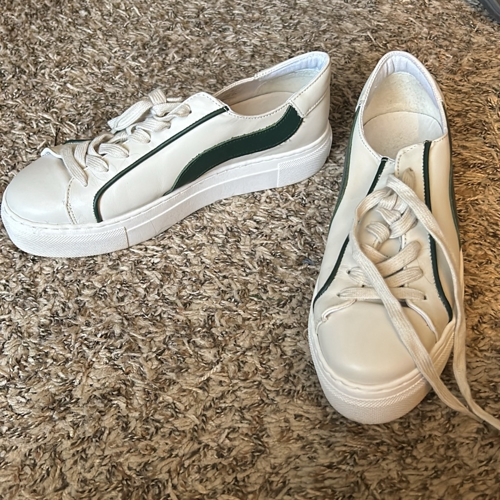 Leather Able Nera Sneakers